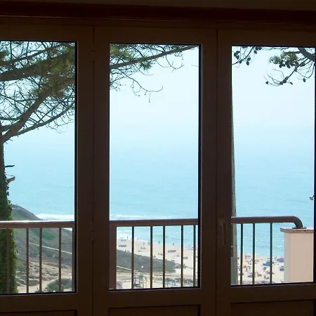 Villa Coastal Serenity Villa: Beachfront Retreat With Pool And Sea Views *